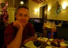 Bei diesen leckeren Tapas weiß man gar nicht, wo anfangen? Wie man sieht, die Deutschen sind die ersten Gäste, was nicht mehr lange so bleiben wird. Wer geht auch schon um 19 Uhr essen???