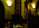 Echt ein Erlebnis. Dieser Künstler verschönert den Abend mit &#34;classic&#34; Stücken von Cat Stevens wie auch modernen Bands. Ein toller Abend!