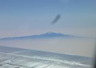Pünktlich zum Urlaubsbeginn festgestellt: Nicht der Vulkan bricht aus und zaubert Aschewolken, sondern der Fotoapparat hat einen Staubfaden in der Linse. Dieser wird uns durch den Urlaub begleiten.