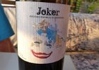 Welch tolle Überraschung, der Kellner lässt sich zur Verabschiedung doch noch einmal den tollen Joker Wein herausleiern .. wir genießen den Abend.